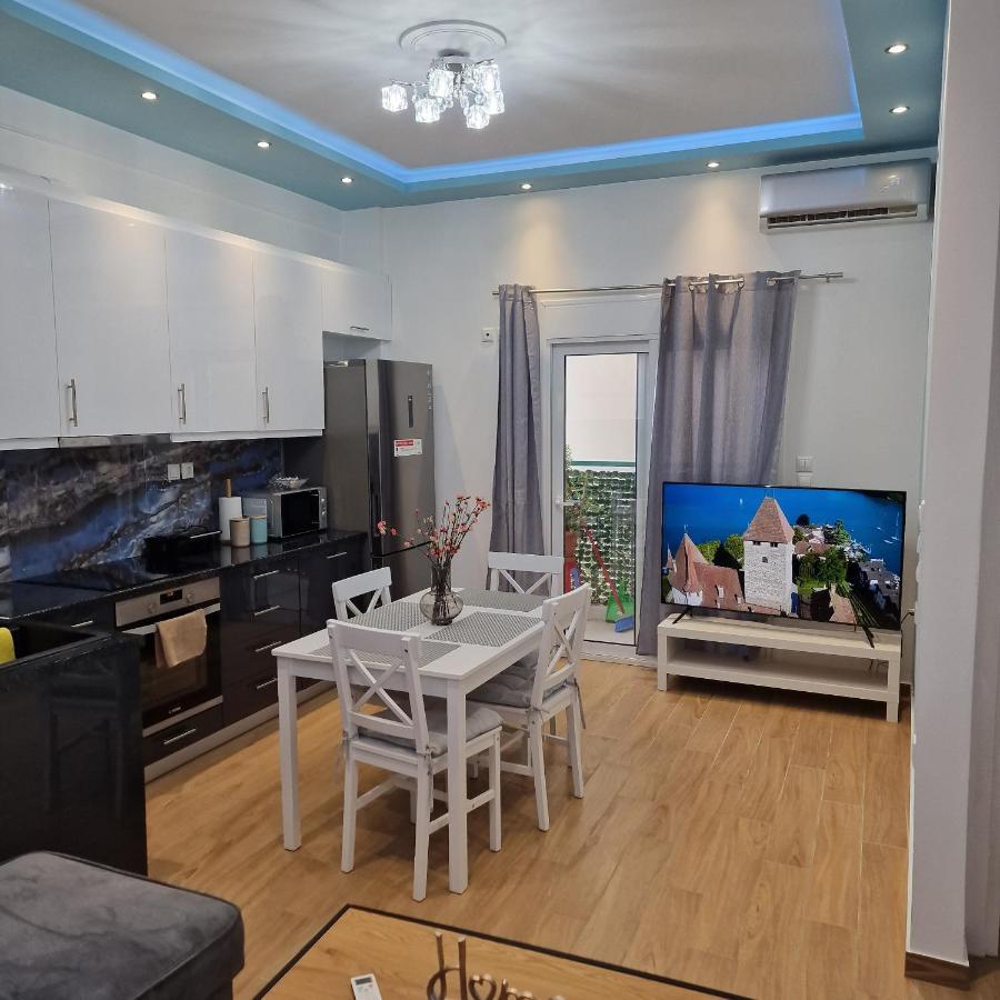 Luxury Apartment Kato Patissia Atene Esterno foto